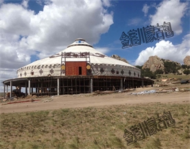 恭喜金蓮川烏里雅斯太山蒙古包制作完成?。?！