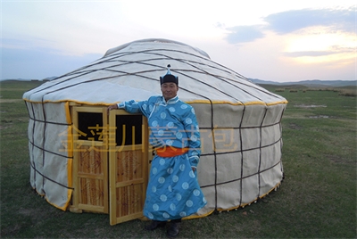 3.2米傳統(tǒng)氈包